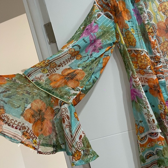 Beautifullllll Túnic you could use it to go out or go to the Beach very elegant - Picture 4 of 9